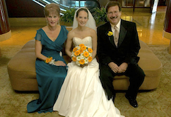 marysfund_wedding_250x172